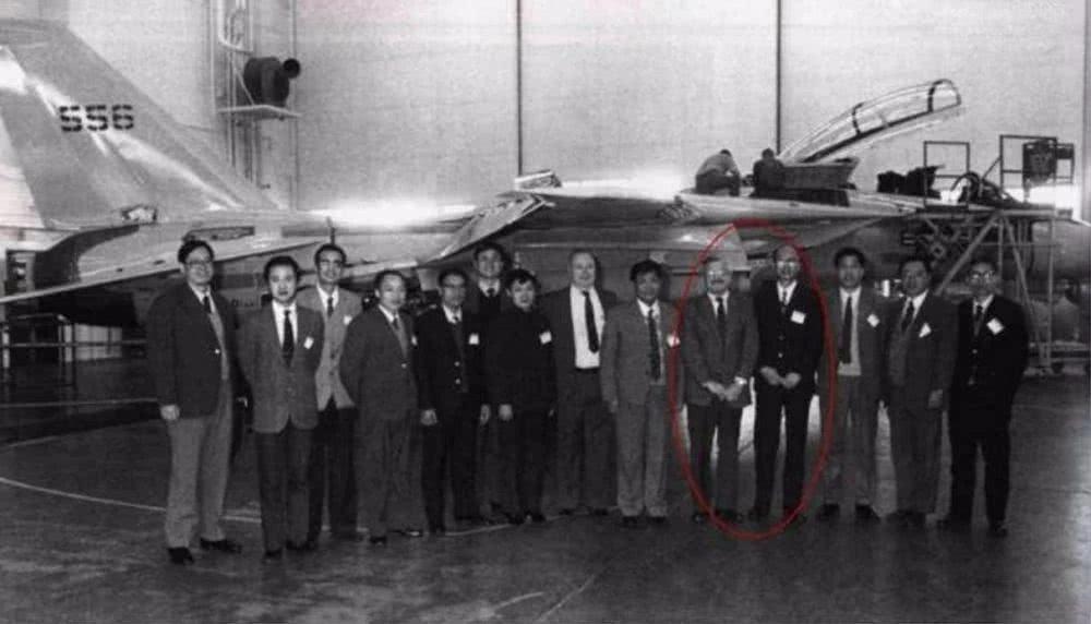 中國最新戰(zhàn)斗機型號發(fā)布，藍天翱翔，夢想啟航