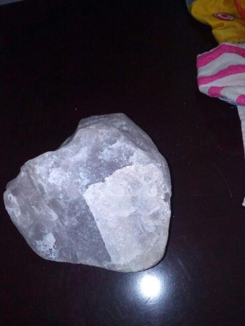 揭秘水晶石價(jià)格，一文帶你探知水晶石世界的價(jià)值！