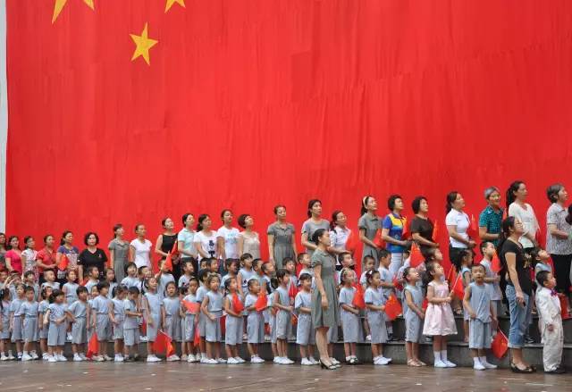 國歌比賽，激發(fā)愛國熱情，傳承文化精神之魂