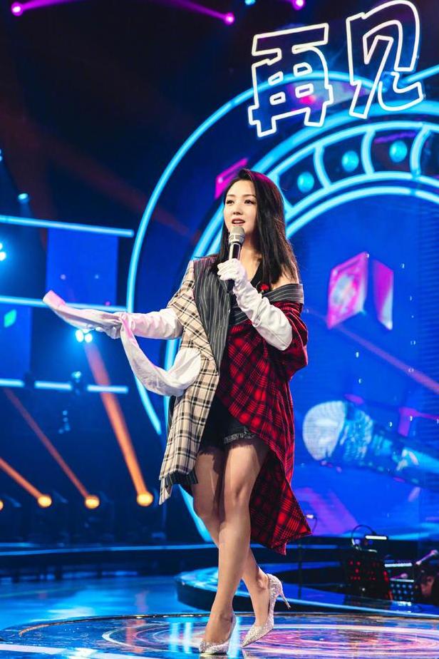 何潔最新瘦身成果展示,何潔最新瘦身成果展示?驚艷全城的秘訣揭曉??