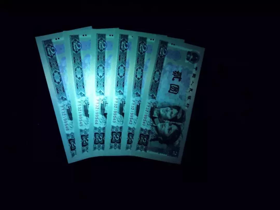 902綠幽靈最新價(jià)格表及市場(chǎng)走勢(shì)多元觀點(diǎn)探討