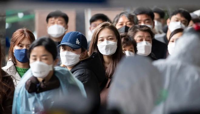 韓疫情最新動(dòng)態(tài)與小巷深處的風(fēng)情美食探索