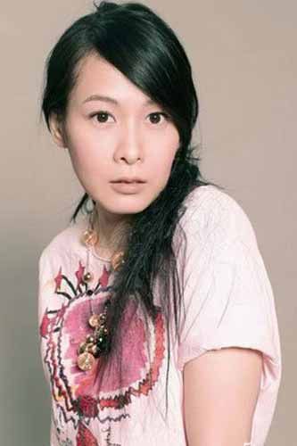 劉若英最新照片聚焦時尚潮流與公眾形象變遷