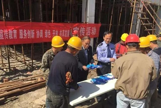 最新勞動(dòng)法下的溫馨日常權(quán)益保障與職場生活指南