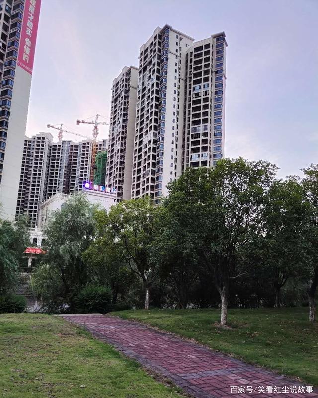 國(guó)興北岸江山最新房?jī)r(jià)及其分析概述