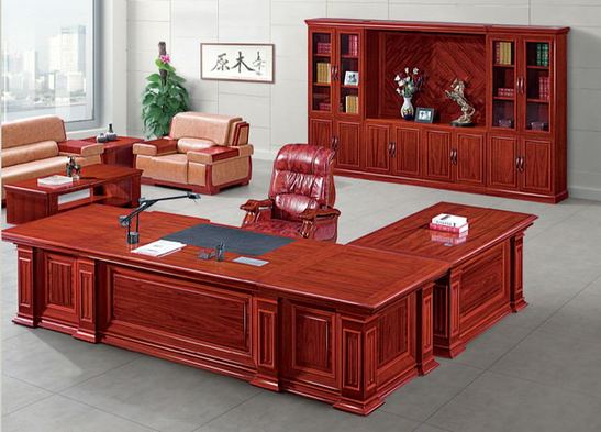 圣斯克家具新老板，締造家的溫暖與友情的紐帶